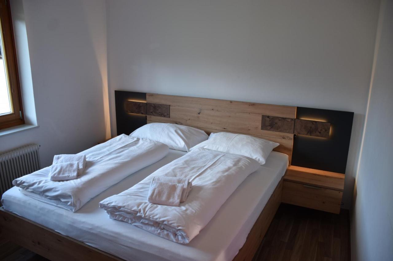 Apartement Karen Top 35 - By Four Seasons Apartments カプルーン エクステリア 写真