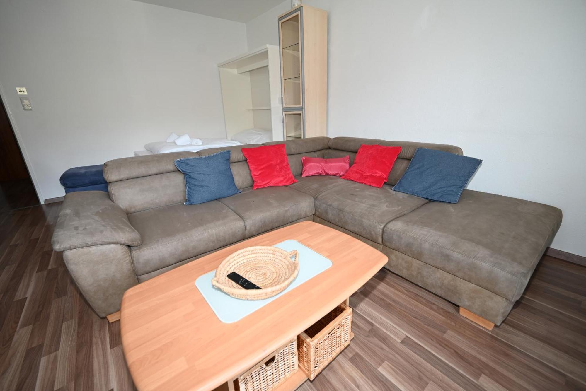 Apartement Karen Top 35 - By Four Seasons Apartments カプルーン エクステリア 写真